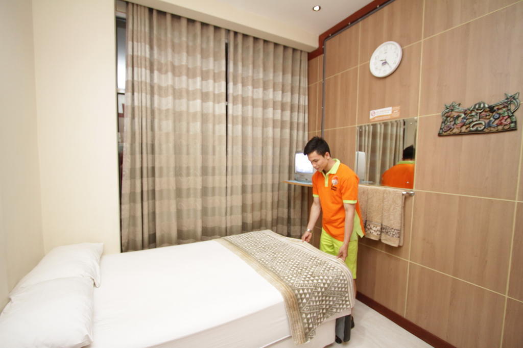 The Cabin Hotel Gandekan Yogyakarta Exterior foto